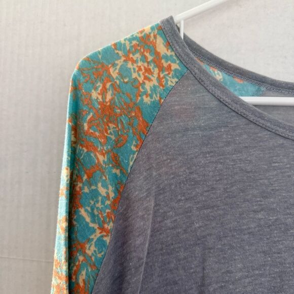 NWOT LuLaRoe Randy top, XL, 96% polyester, 4% spandex - Picture 2 of 5